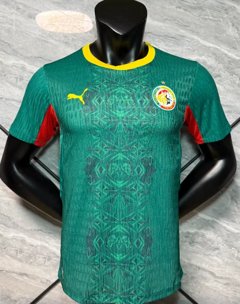 QQ20260520-161227 Senegal 2026/27 Away Soccer Jersey - Green - Image 1