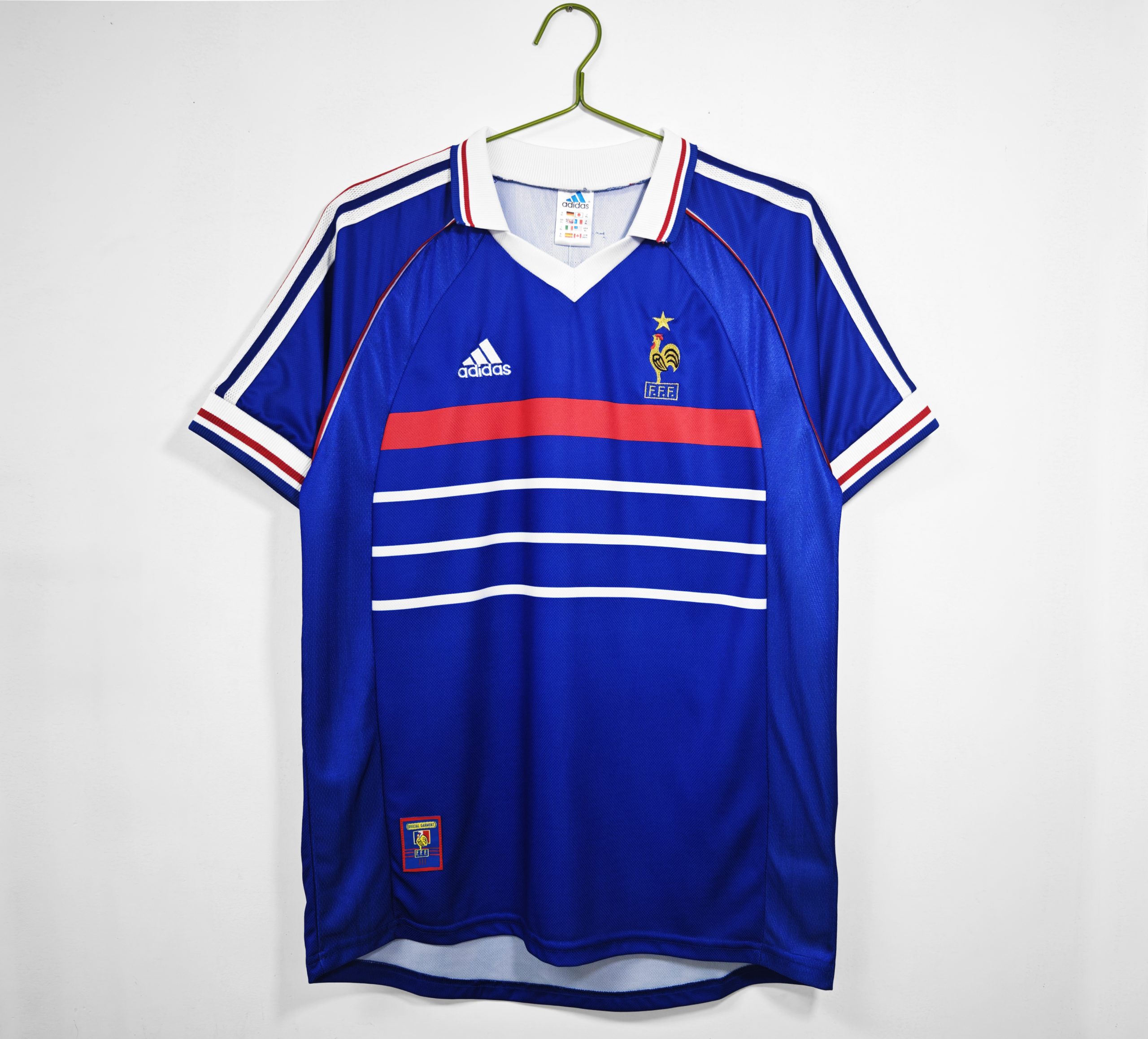 1998E8B59BE5ADA3E6B395E59BBDE4B8BBE59CBAE5A48DE58FA4E697A0E88BB1E696872A-4-scaled-1.jpg France 1998 World Champions Home Retro Jersey – Blue - Image 1