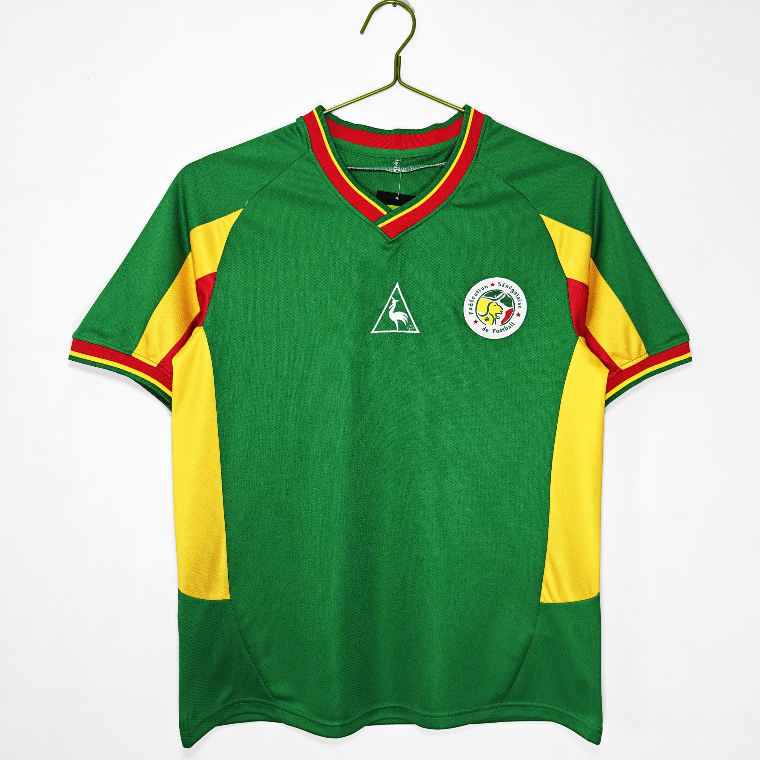 2002E8B59BE5ADA3E5A19EE58685E58AA0E5B094E5AEA2E59CBAE7BBBFE889B2E5A48DE58FA45A-1-scaled-1.jpg Senegal 2002 World Cup Away Retro Jersey – Green - Image 1