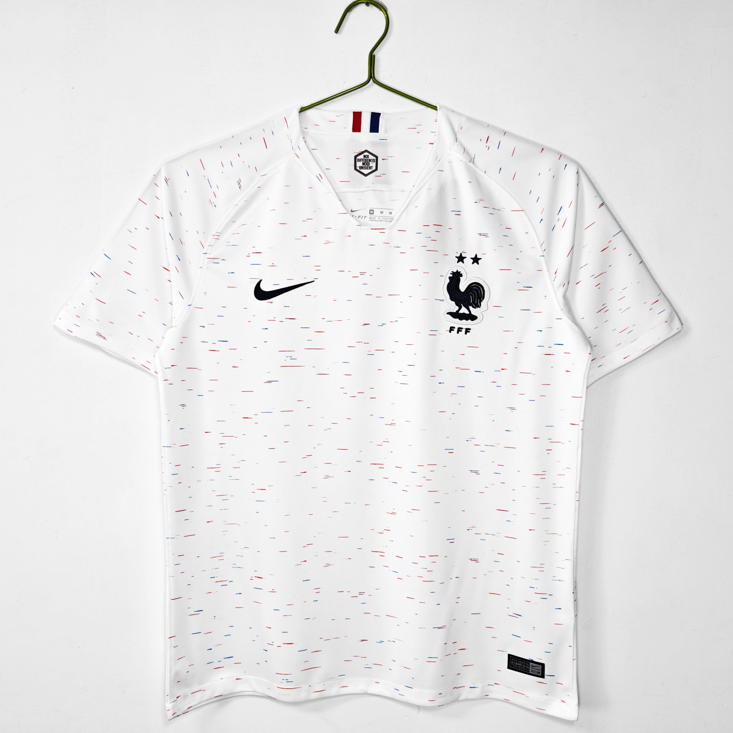 2018E8B59BE5ADA3E4B896E7958CE69DAFE586A0E5869BE6B395E59BBDE5AEA2E59CBA8-A-scaled-1.jpg France 2018 World Champions Away Retro Jersey – White - Image 1